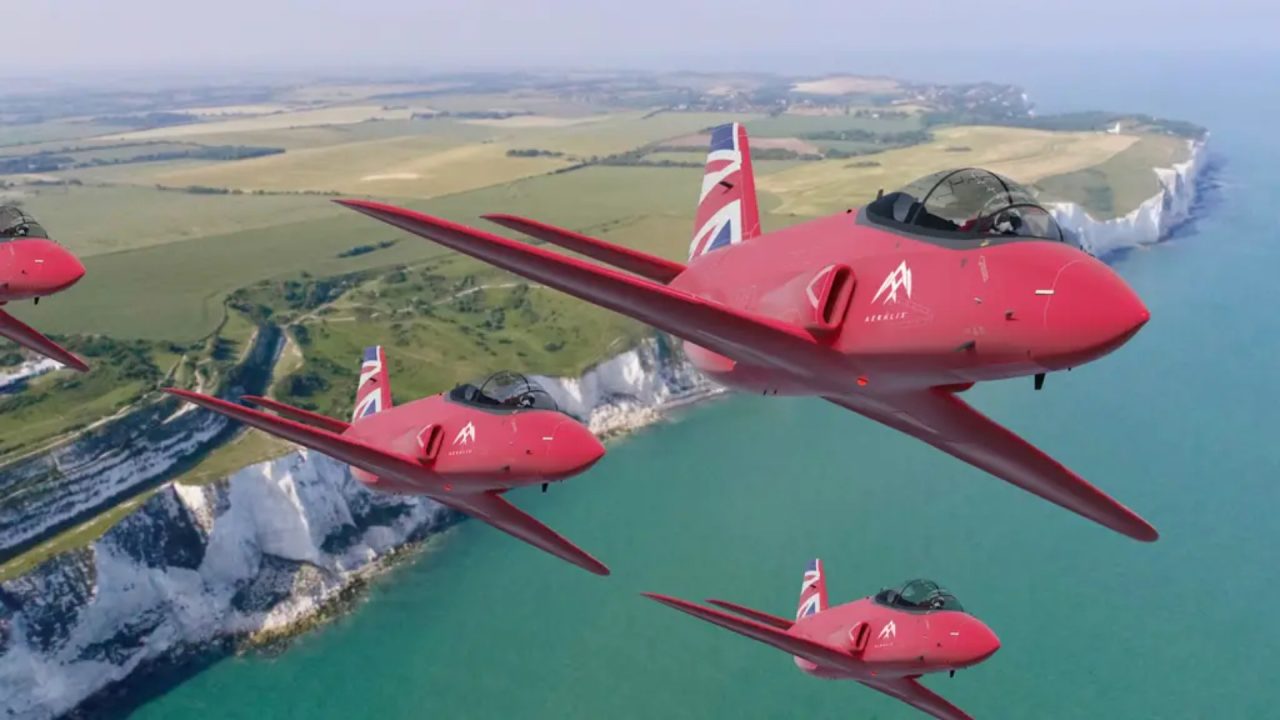Aircraft manufacturer in line to make new Red Arrows goes into administration