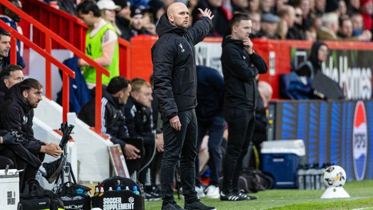 St Mirren have to settle for relegation play-off despite win over Aberdeen