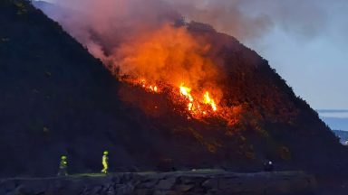 Fire crews battle hillside blaze in North Queensferry overnight as smoke billows near Forth Rail Bridge