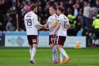 Tilte-chasing Hearts battle back again to secure draw with Motherwell