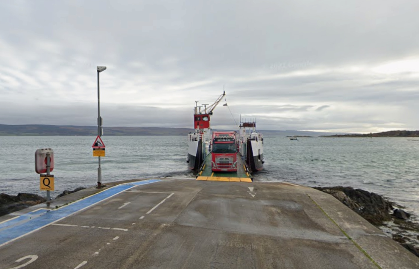 New lights have been installed at Gigha ferry terminal