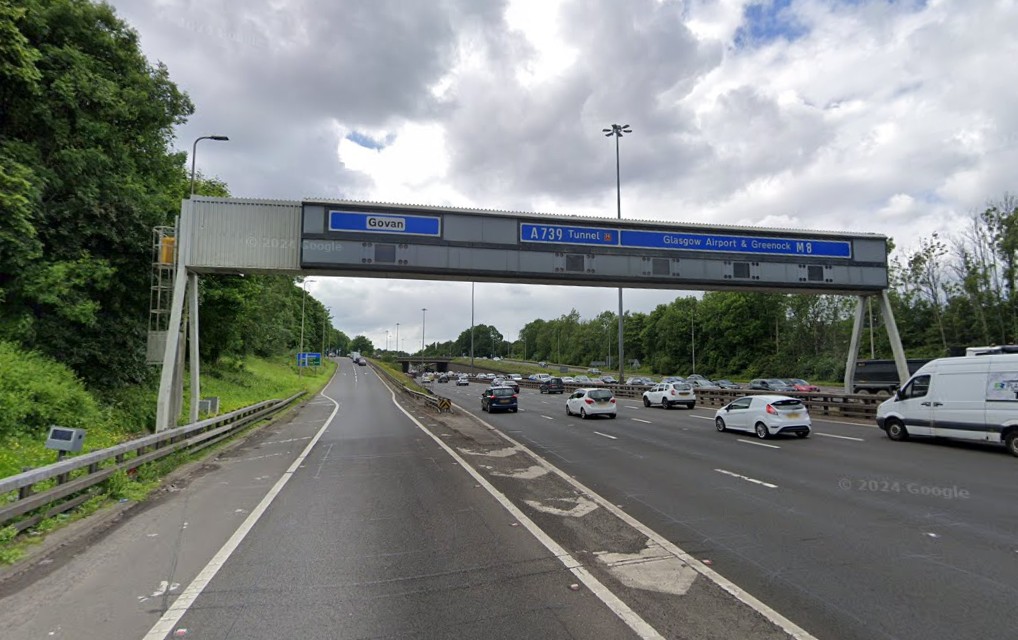 M8 closed near Govan following crash as drivers warned of delays