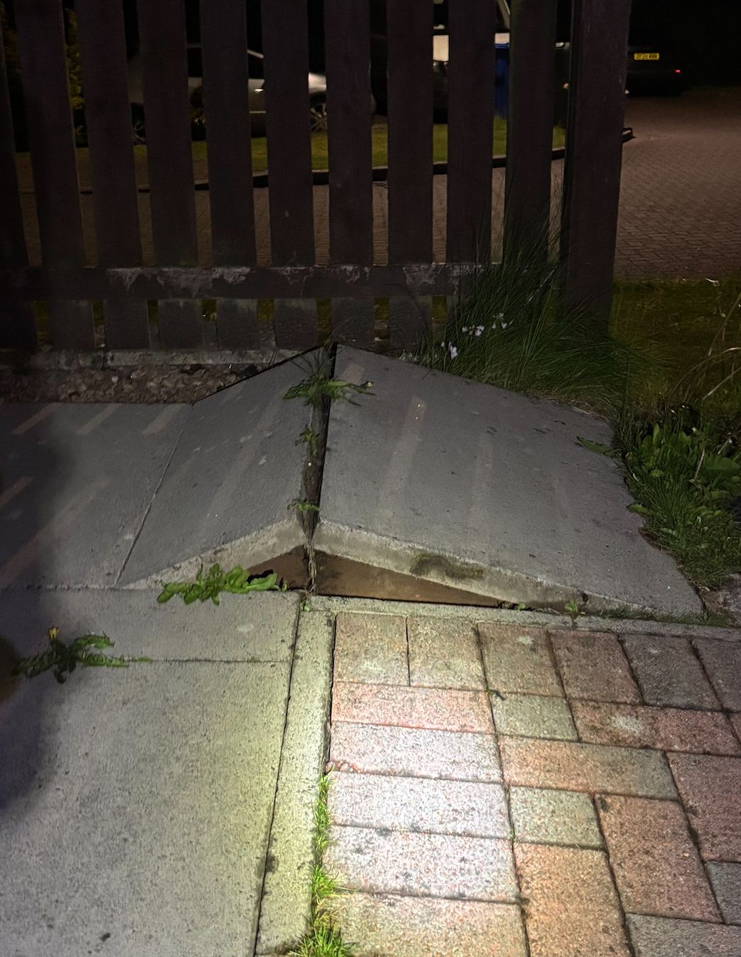 Households have been forced out after slabs buckled and cracks appeared in buildings in Coalsnaughton, Clackmannanshire