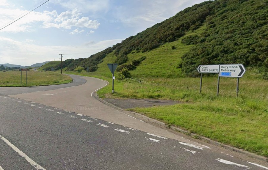 Teenager, 17, dies in two car crash near Kelty as man arrested