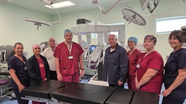 First robotic-assisted surgeries take place at Forth Valley hospital