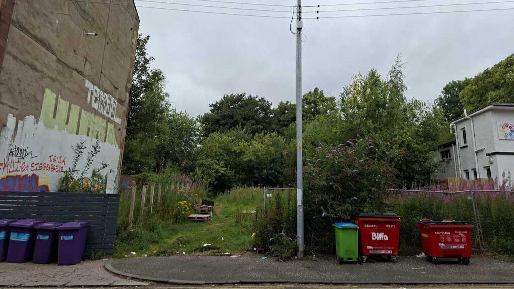 Fresh plans lodged for flats and homes on Glasgow gap site