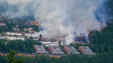 Massive fire destroys 100 homes in Norway and forces hundreds to evacuate