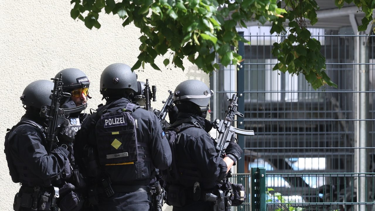 Heavily armed police officers at the Welfen High School in Schongau, Germany (
