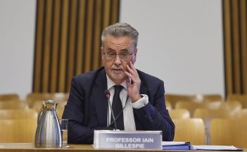 Dundee University principals paid nearly £300,000 after stepping down