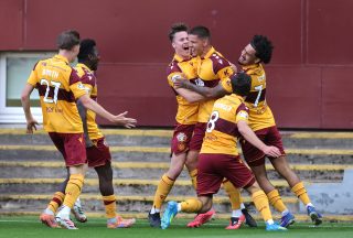 Motherwell make winning start under Alfred Johansson