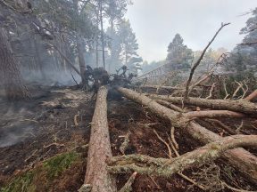 Part of wildfire cordon around village to be lifted on Friday morning