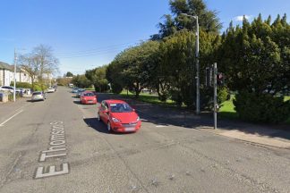 Man seriously assaulted and robbed by three men in ‘terrifying incident’ in Clydebank