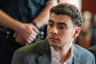 Killing-accused Luigi Mangione expected to plead guilty to federal charges