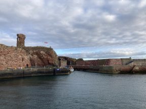 Boy, 14, left with leg injury after harbour jump incident in East Lothian