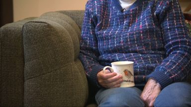 Elderly woman conned out of £14,000 by fraudsters posing as police