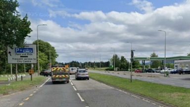 Edinburgh Airport inaccessible after crash closes A8 in both directions